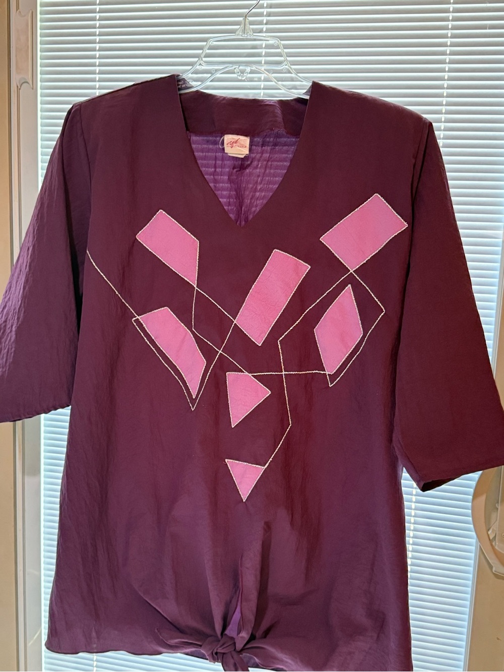 V-Neck Plum Tunic with Pink Geometric Detail